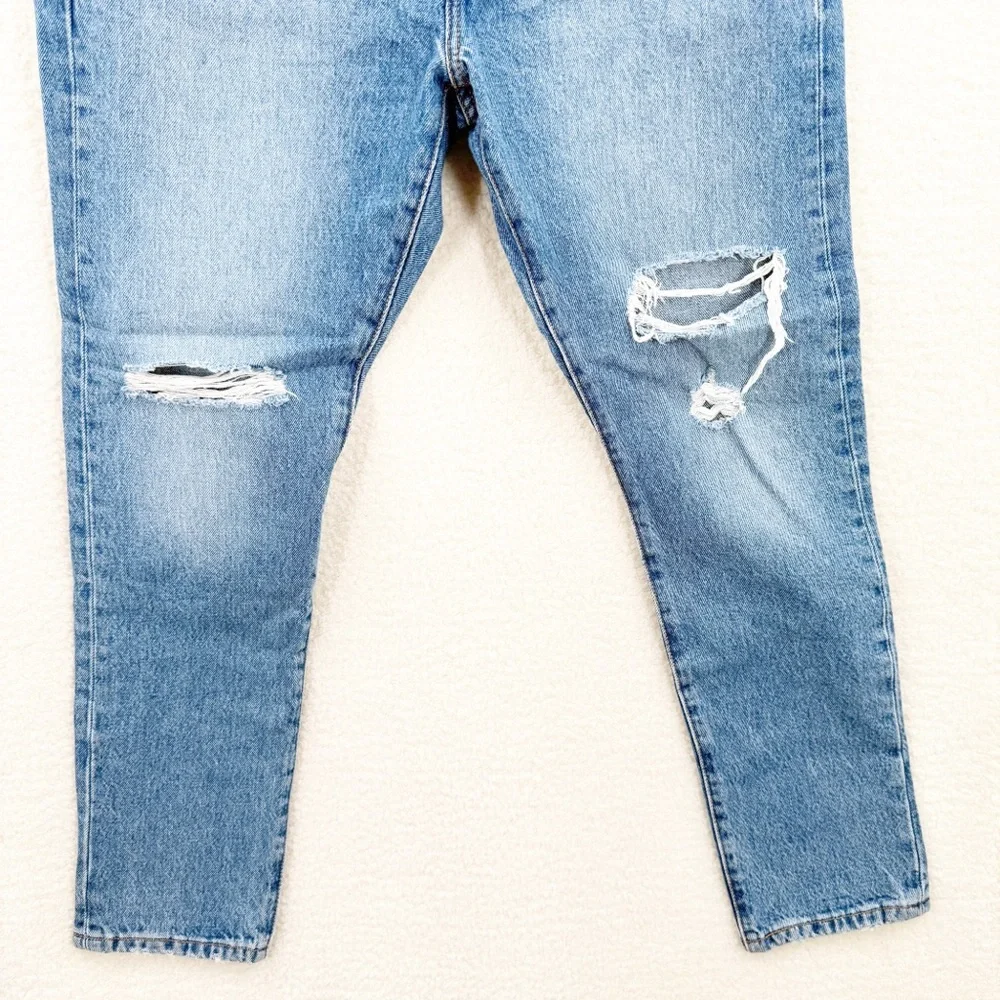 Levi's High rise Fitted Distressed Skinny Jeans Size 30 NWT - Picture 6 of 11